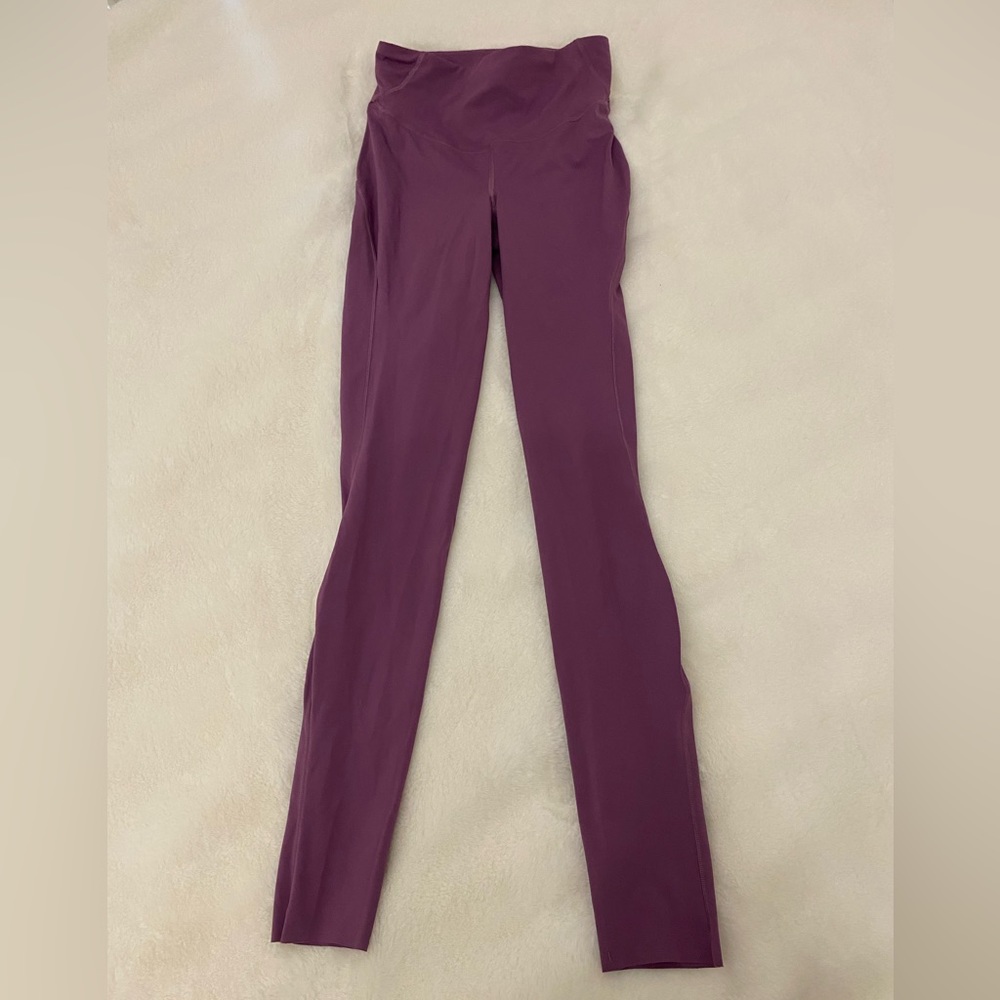 purple lululemon leggings size 4